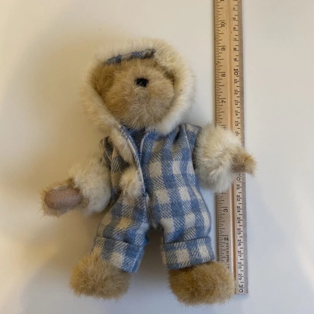 Boyds Bear Plush Jointed Lgt. Brown Fur Trim Hooded Checked Snowsuit #13644(CN)